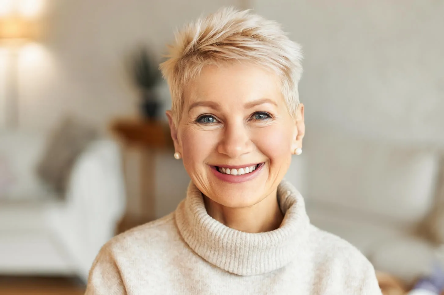 medical dermatology woman medical dermatolgy skin conditions